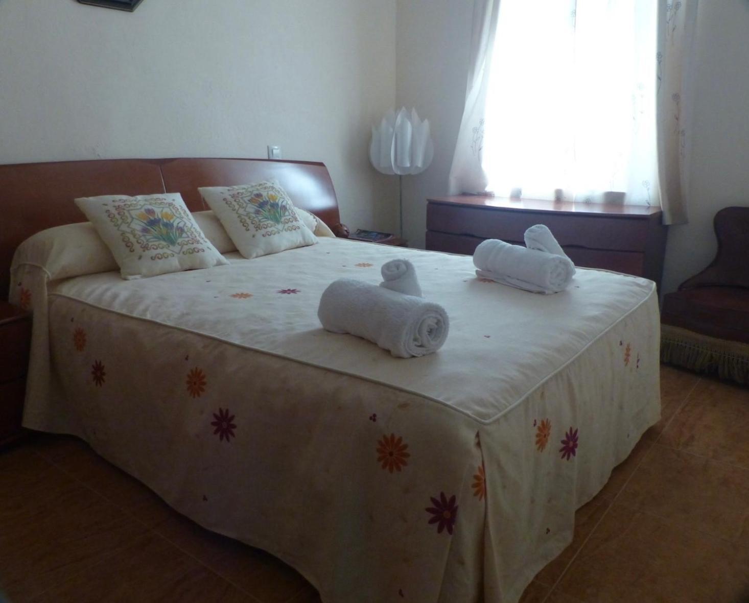 Casa Pilar Villa Guadalcanal Eksteriør billede